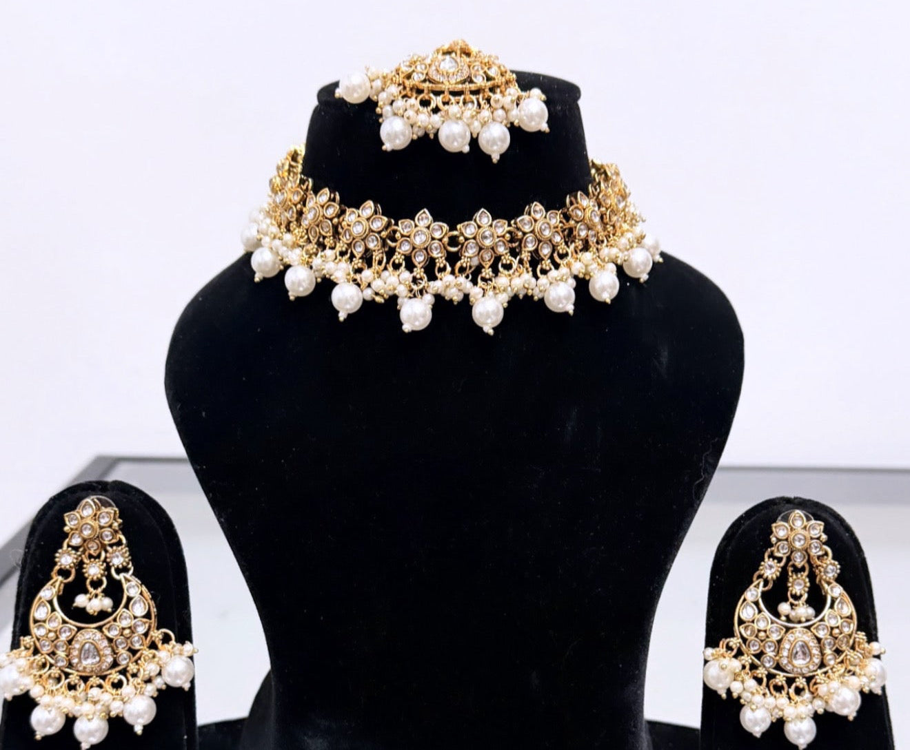 Light weight Golden with Pearl Work Necklace Set