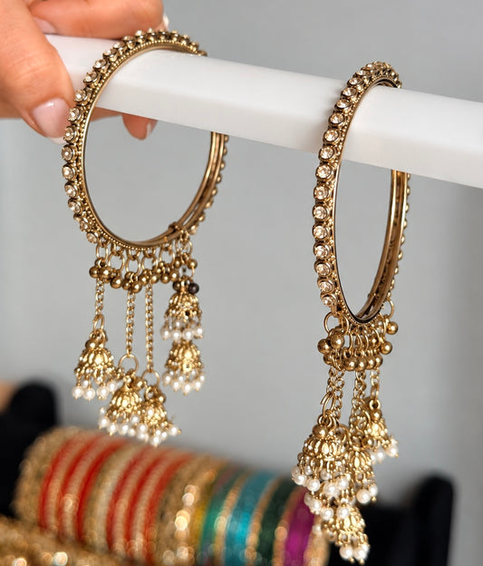 Garima Sparkly Hanging Bangle Set of 4