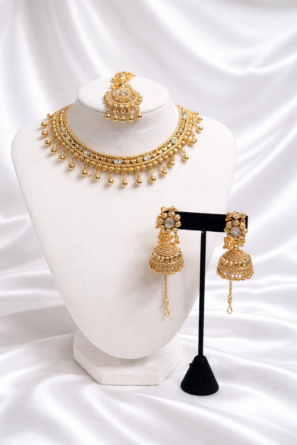 Savannah Premium Gold Plated Necklace Set with Sahara Earrings