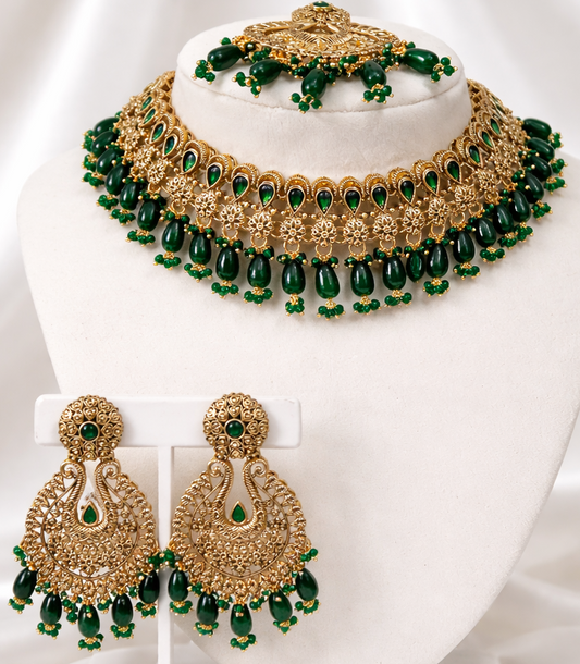 Mahira Necklace Set