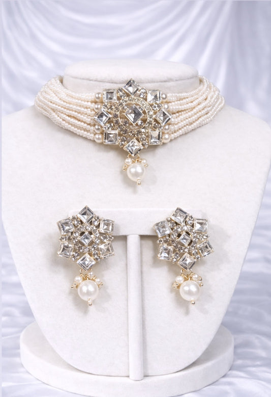 Zia Pearl Choker Necklace Set