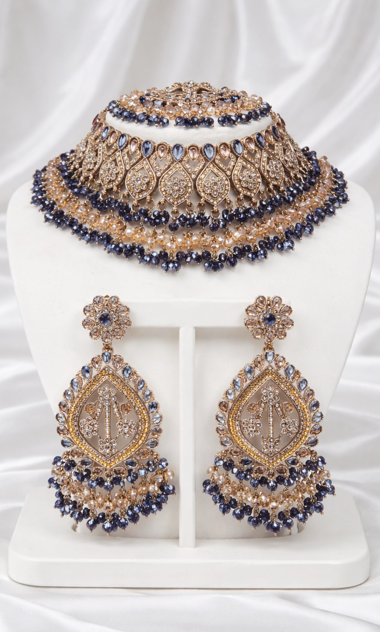 Kiara Heavy Necklace Set