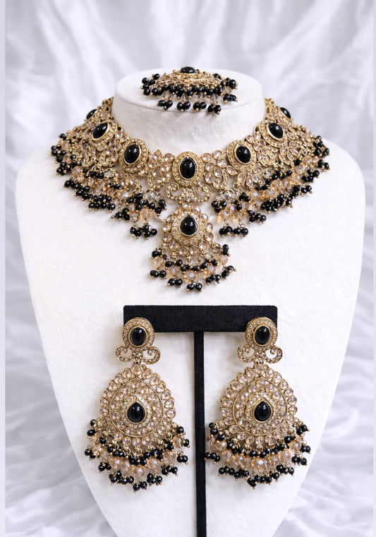 Nandini Necklace Set