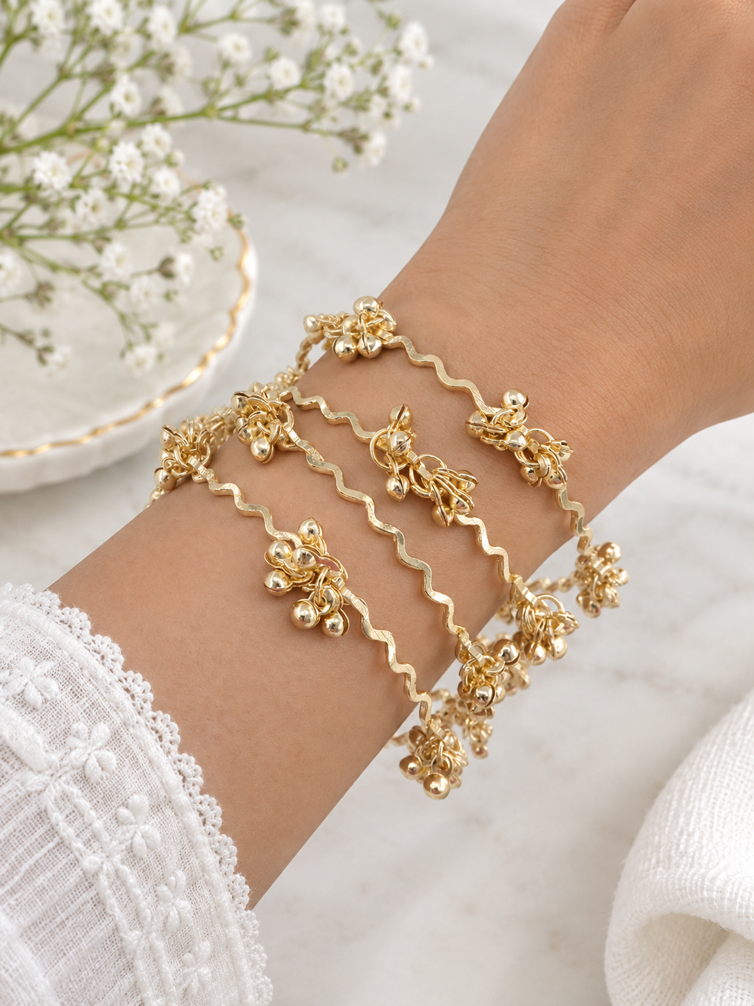 Zig Zag Style Kashmiri Ghungroo Bangle Set of 4 Bangles