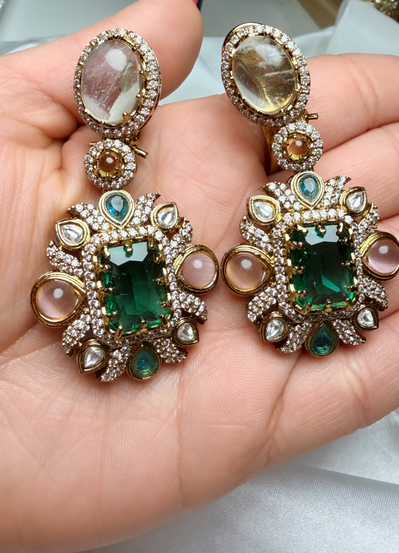 Afsana Earrings
